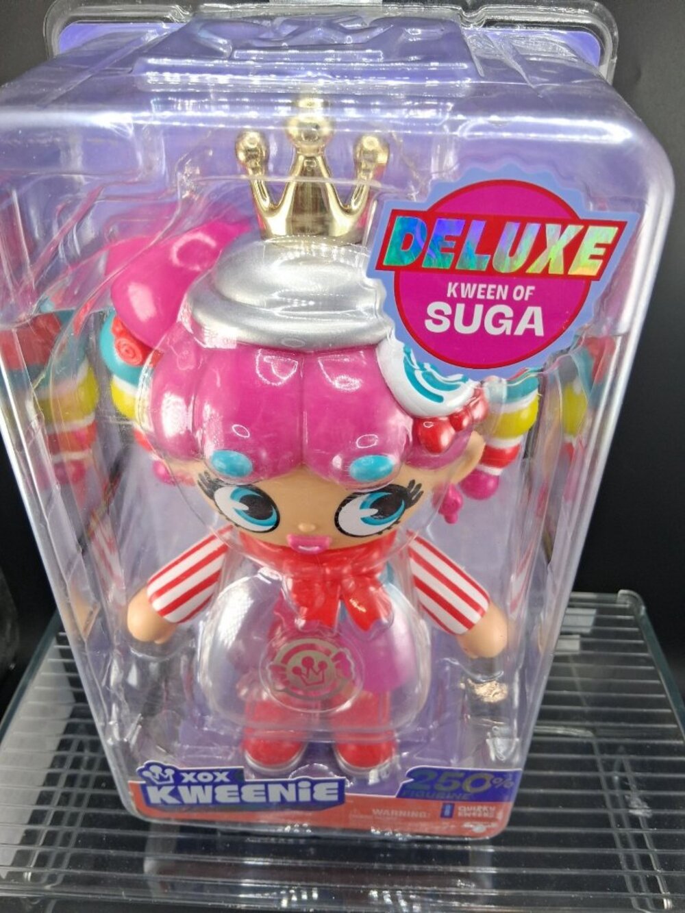 XOX Kweenie Deluxe Kween Of Suga Figurine 250% Scale 11" Tall - Picture 6 of 6